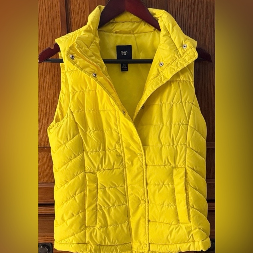 GAP Warmest Puffer Quilted Vest ColdControl Warmest Layering Full Zip Snap Cozy